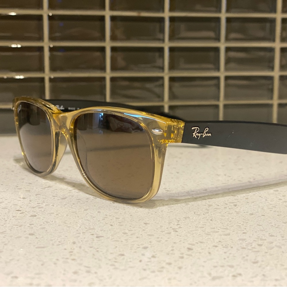 NEW WAYFARER BICOLOR Ray-Ban
